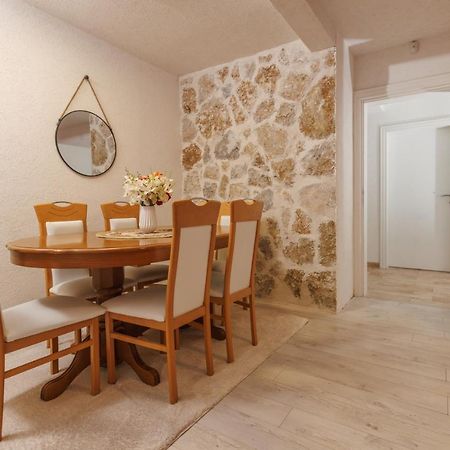 Family Spa Apartments Sunny&Shiny Savnik المظهر الخارجي الصورة