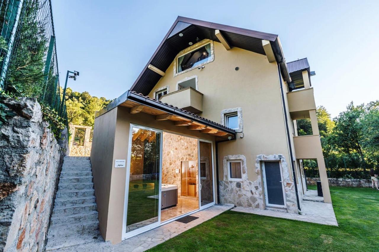 Family Spa Apartments Sunny&Shiny Savnik المظهر الخارجي الصورة